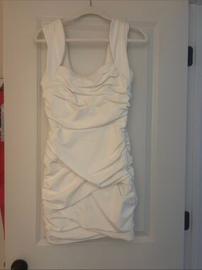 Cinq a Sept White Ruched Draped Sleeveless Mini Dress Cocktail Bridal Size 6